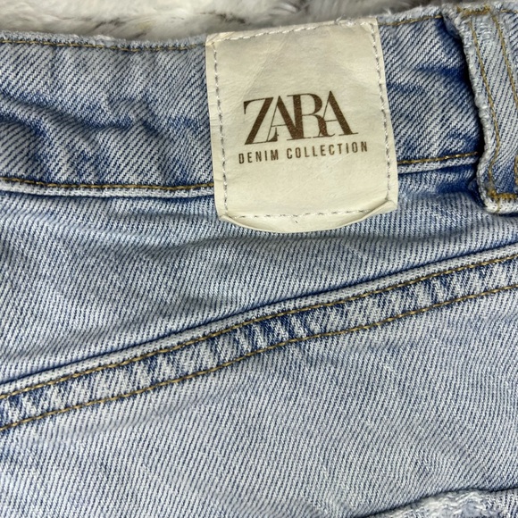 Zara • High Rise Distressed Straight Leg Jeans (Size 26) - Picture 10 of 11
